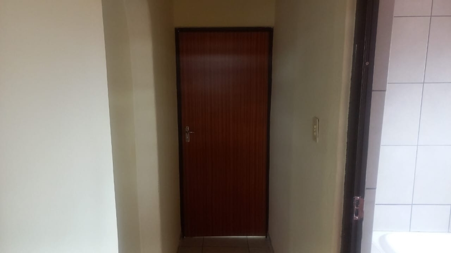 To Let 2 Bedroom Property for Rent in Rocklands Free State